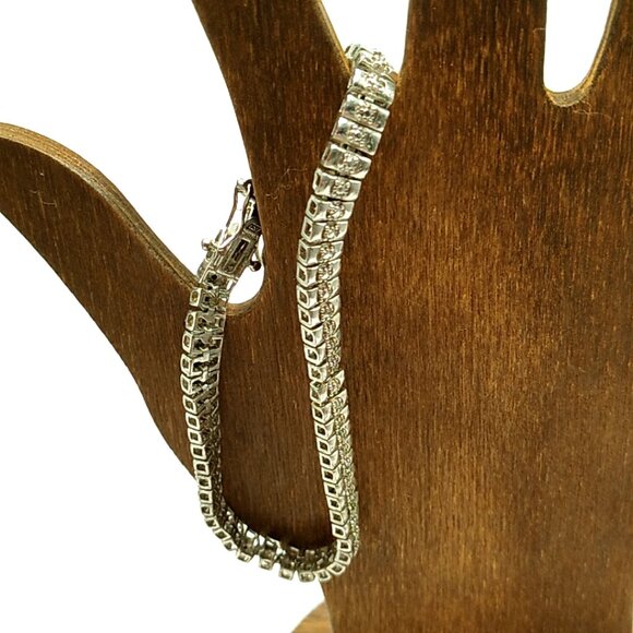 Tennis Style Bracelet Crystal Silver-tone - Picture 3 of 13